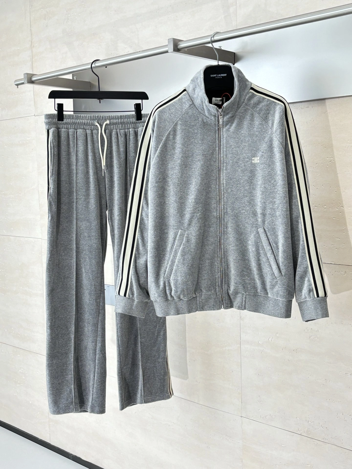 wg.luxury-- 358i95 embroidery item:E-F363I2328H